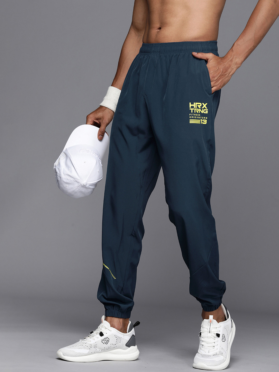 

HRX by Hrithik Roshan Men Rapid-Dry Antimicrobial Training Joggers, Teal