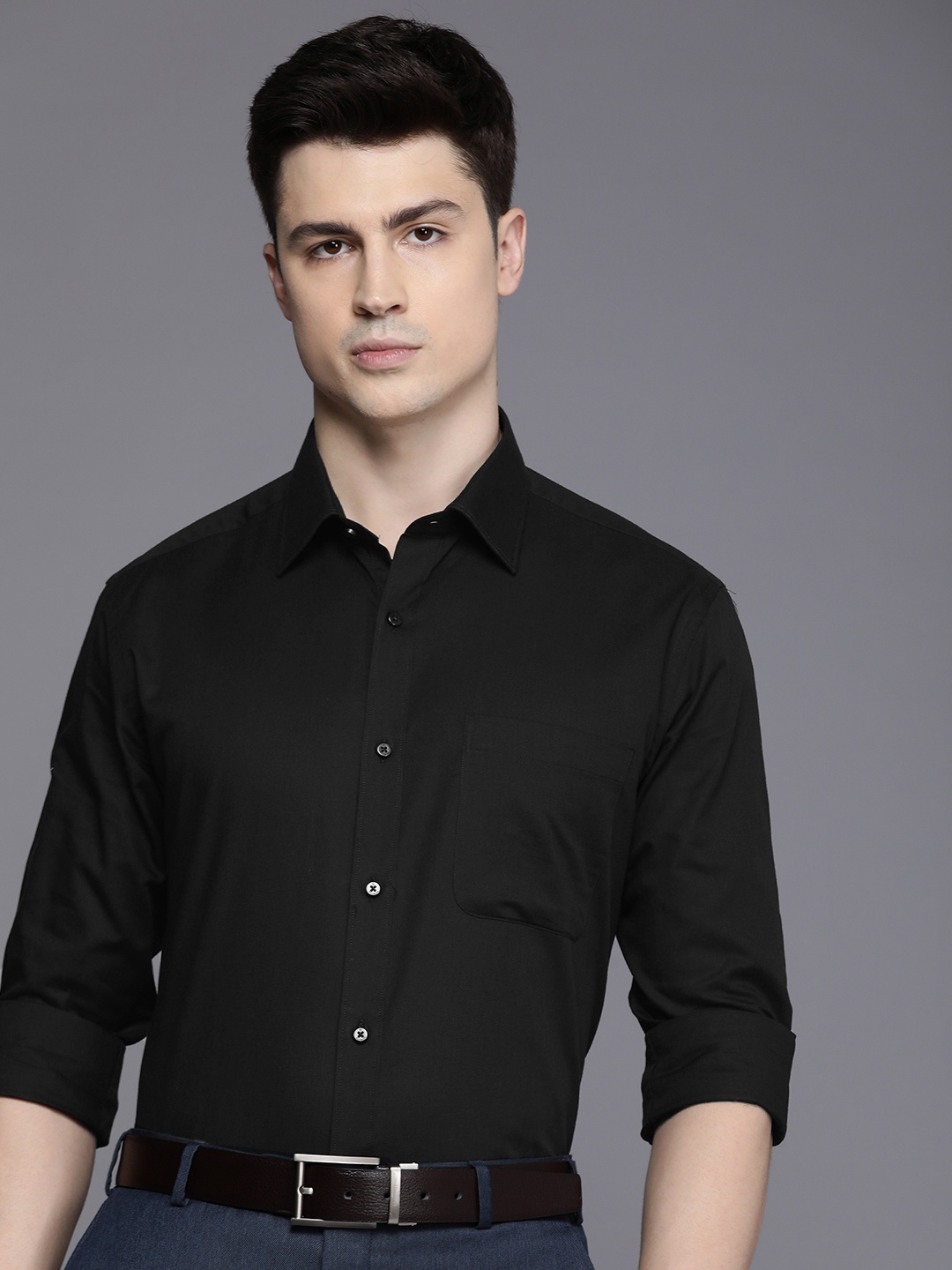 

Raymond Pure Cotton Slim Fit Cutaway Collar Formal Shirt, Black