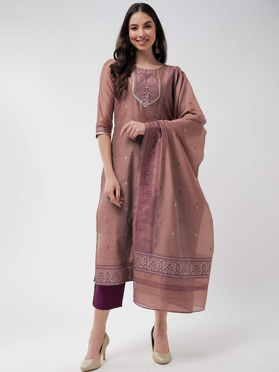 

Pannkh Woven Design Gotta Patti Kurta With Trousers & Dupatta, Pink