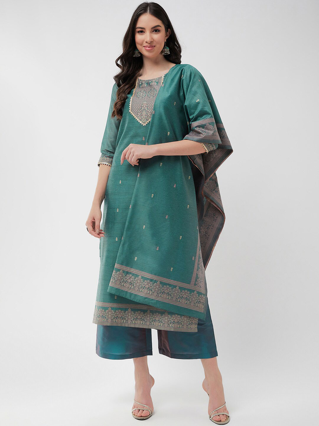 

Pannkh Woven Design Gotta Patti Kurta With Palazzos & Dupatta, Green