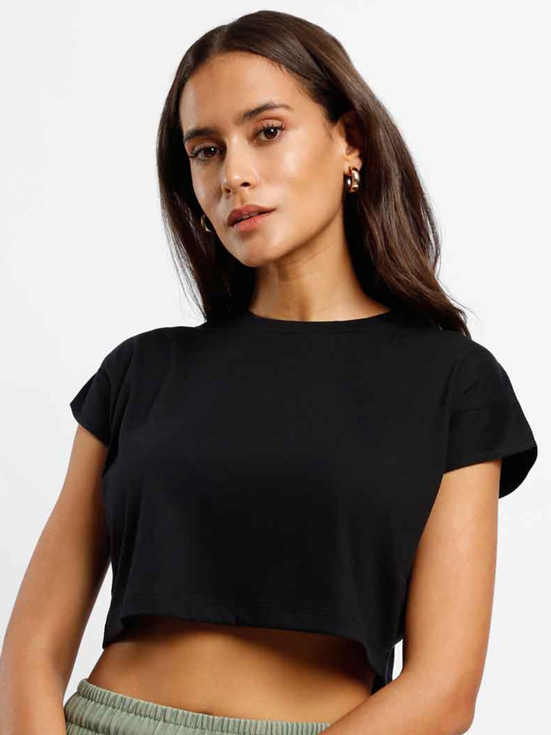 

NOBERO Round Neck Extended Sleeves Crop Top, Black