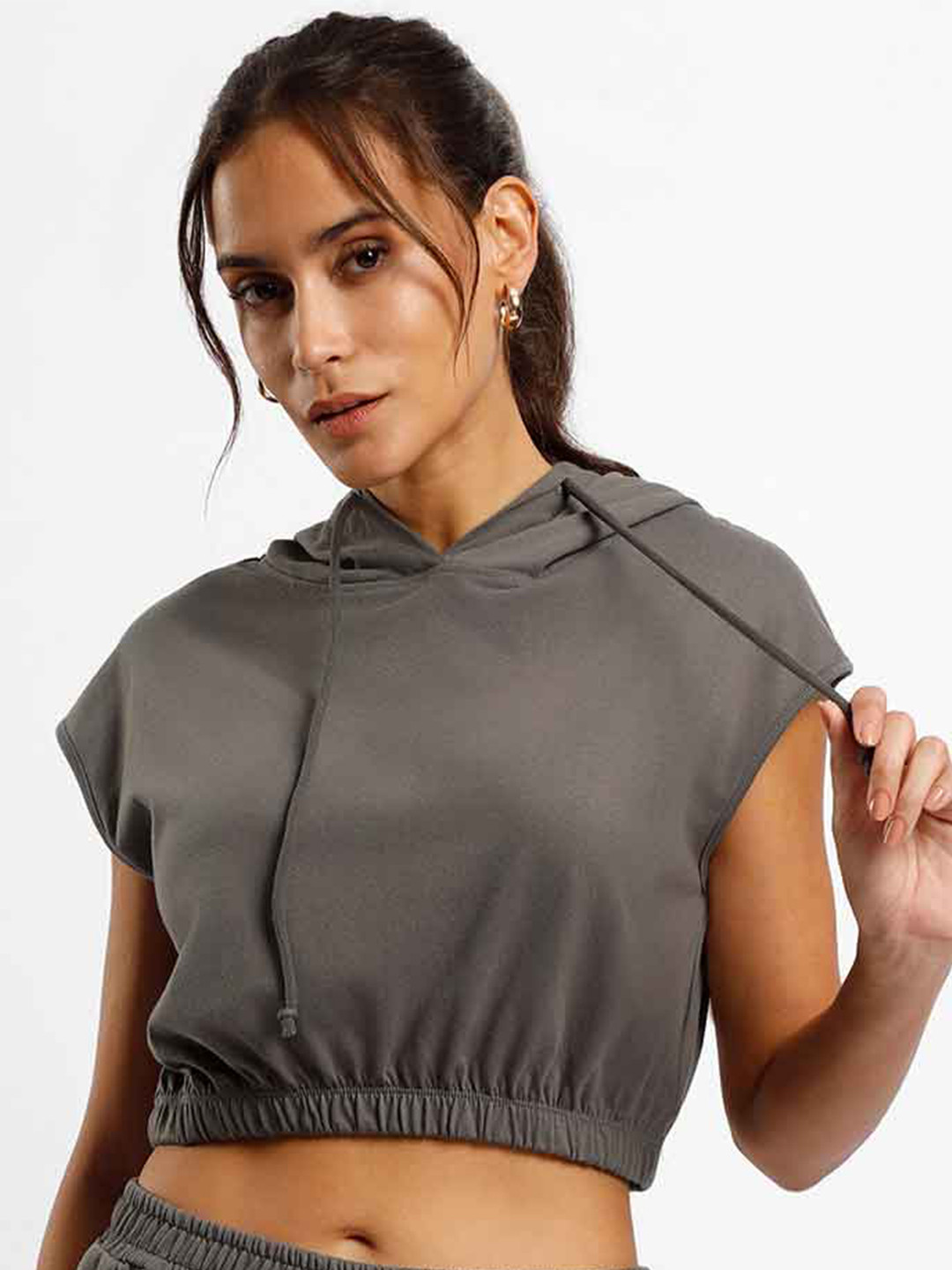 

NOBERO Hooded Extended Sleeves Crop Top, Grey