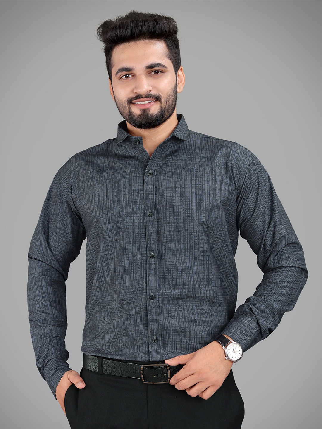 

GETCHI Premium Checked Spread Collar Casual Shirt, Grey