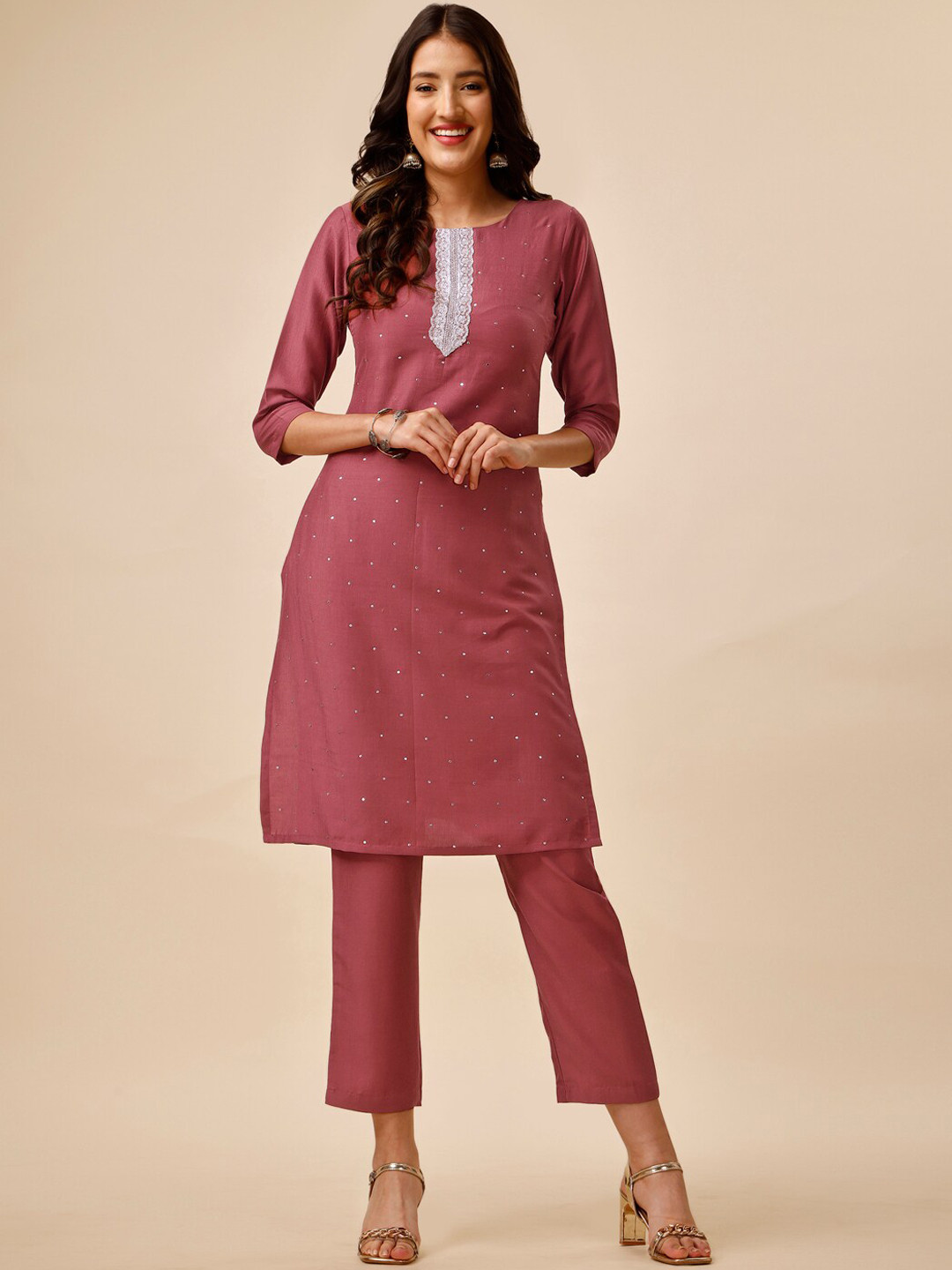 

MASSTANI BY INDDUS Ethnic Embellished Yoke Design Straight Kurta with Trousers, Rust