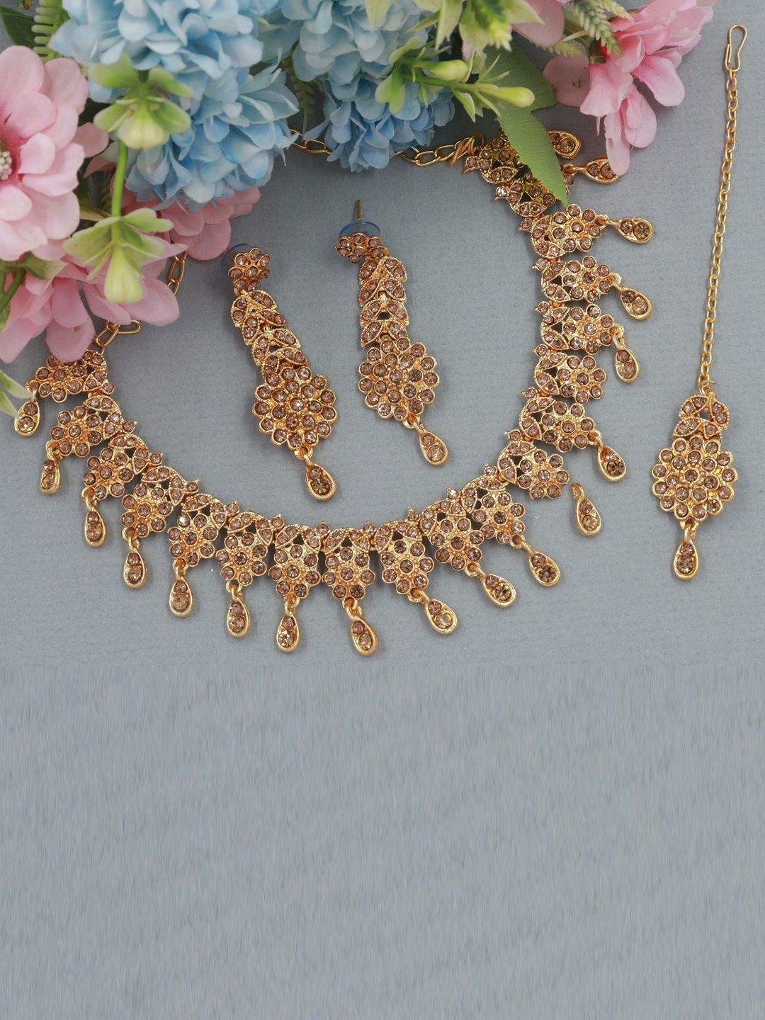 

Rhymee Gold-Plated Stone-Studded & Beaded Jewellery Set
