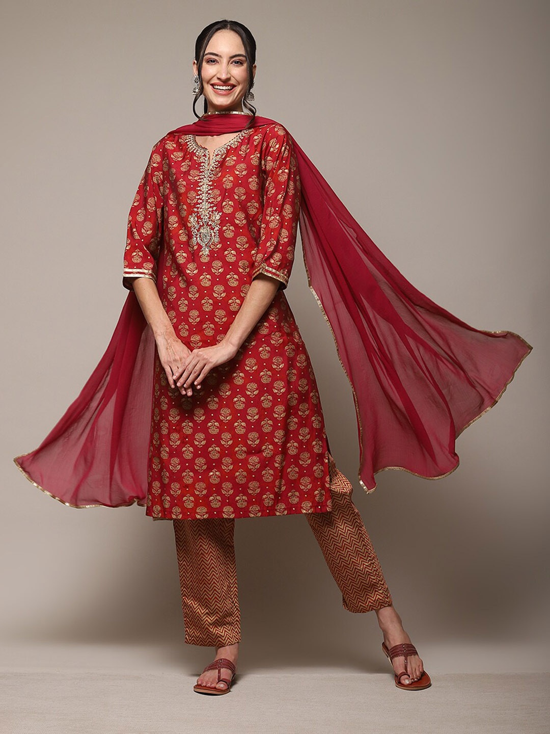 

Biba Floral Printed Regular Gotta Patti Kurta With Trousers & Dupatta, Maroon