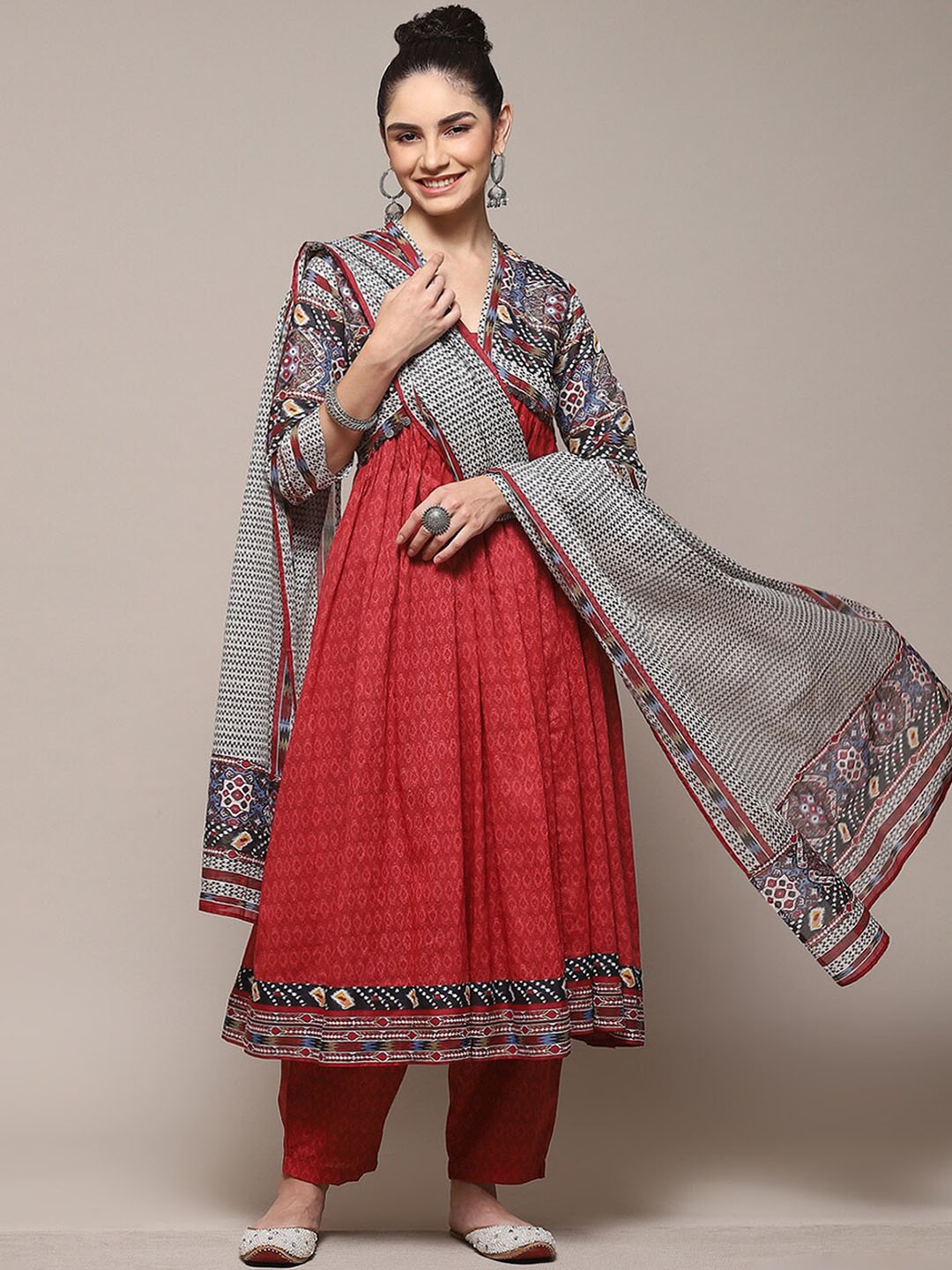 

Biba Ethnic Motifs Printed Empire Kurta with Salwar & Dupatta, Maroon