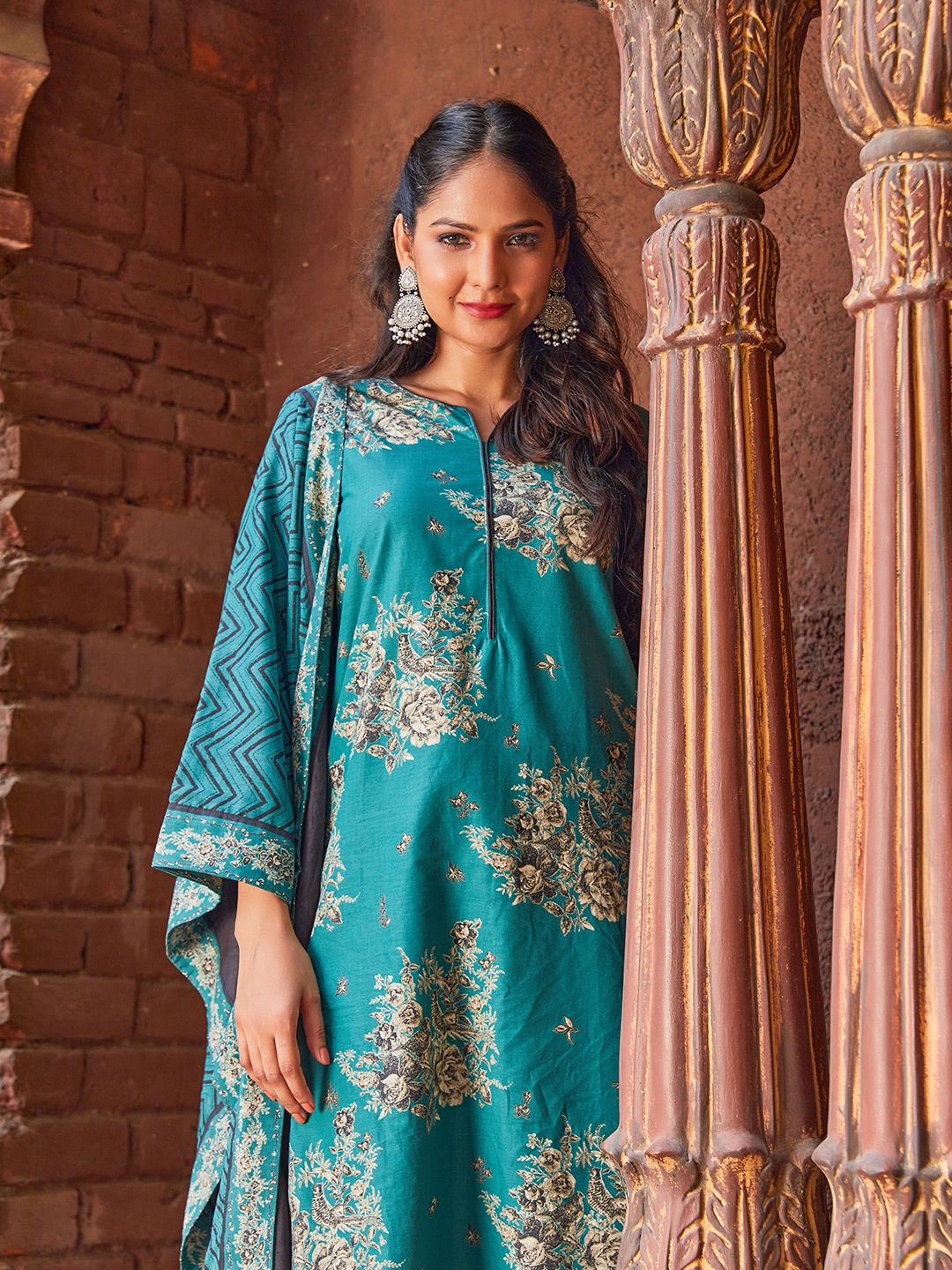 

Biba Floral Printed Round Neck Kurta With Palazzos & Dupatta, Green