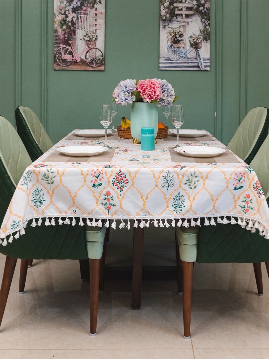 

URBAN SPACE White & Green Printed 4-Seater Table Cover