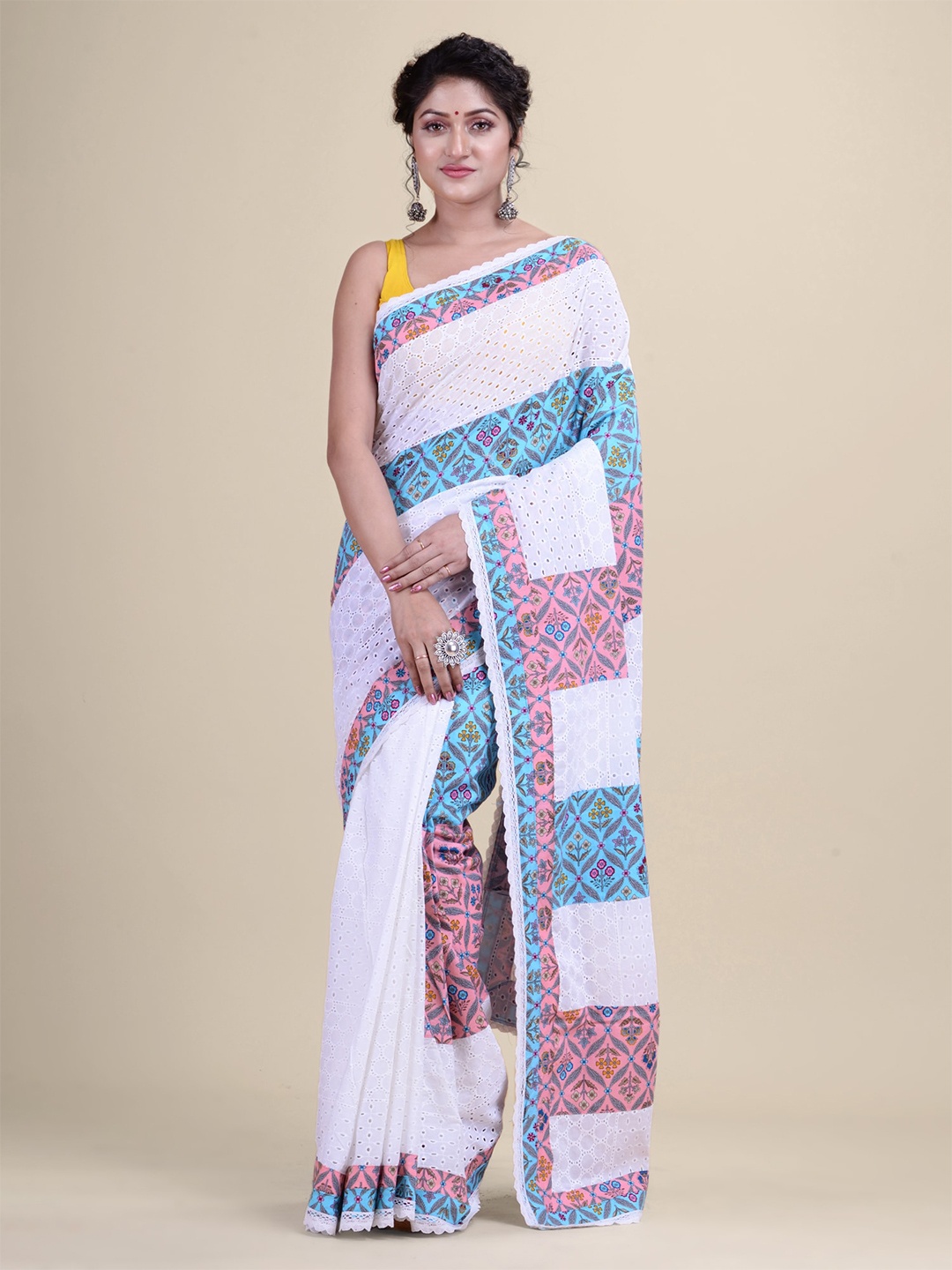 

Laa Calcutta Floral Embroidered Saree, White