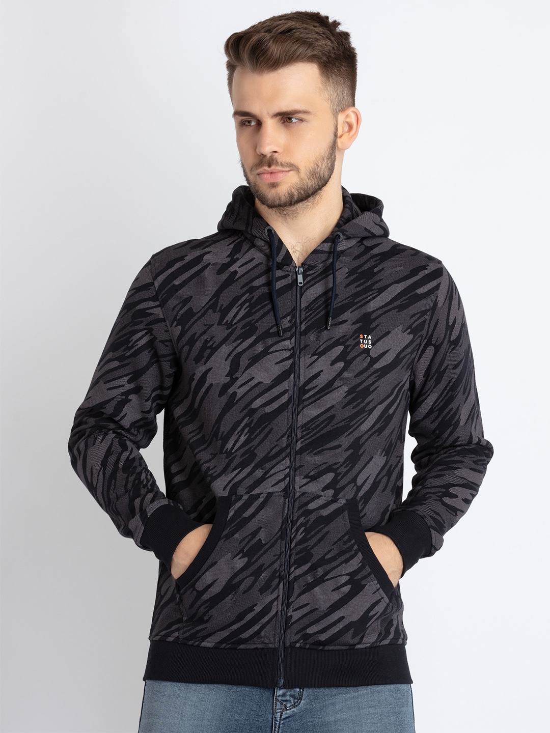 

Status Quo Abstract Printed Hooded Front-Open Cotton Sweatshirt, Navy blue