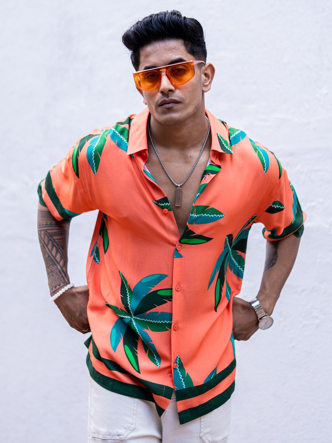 

Powerlook Orange India Slim Tropical Printed Drop Shoulder Sleeves Casual Shirt