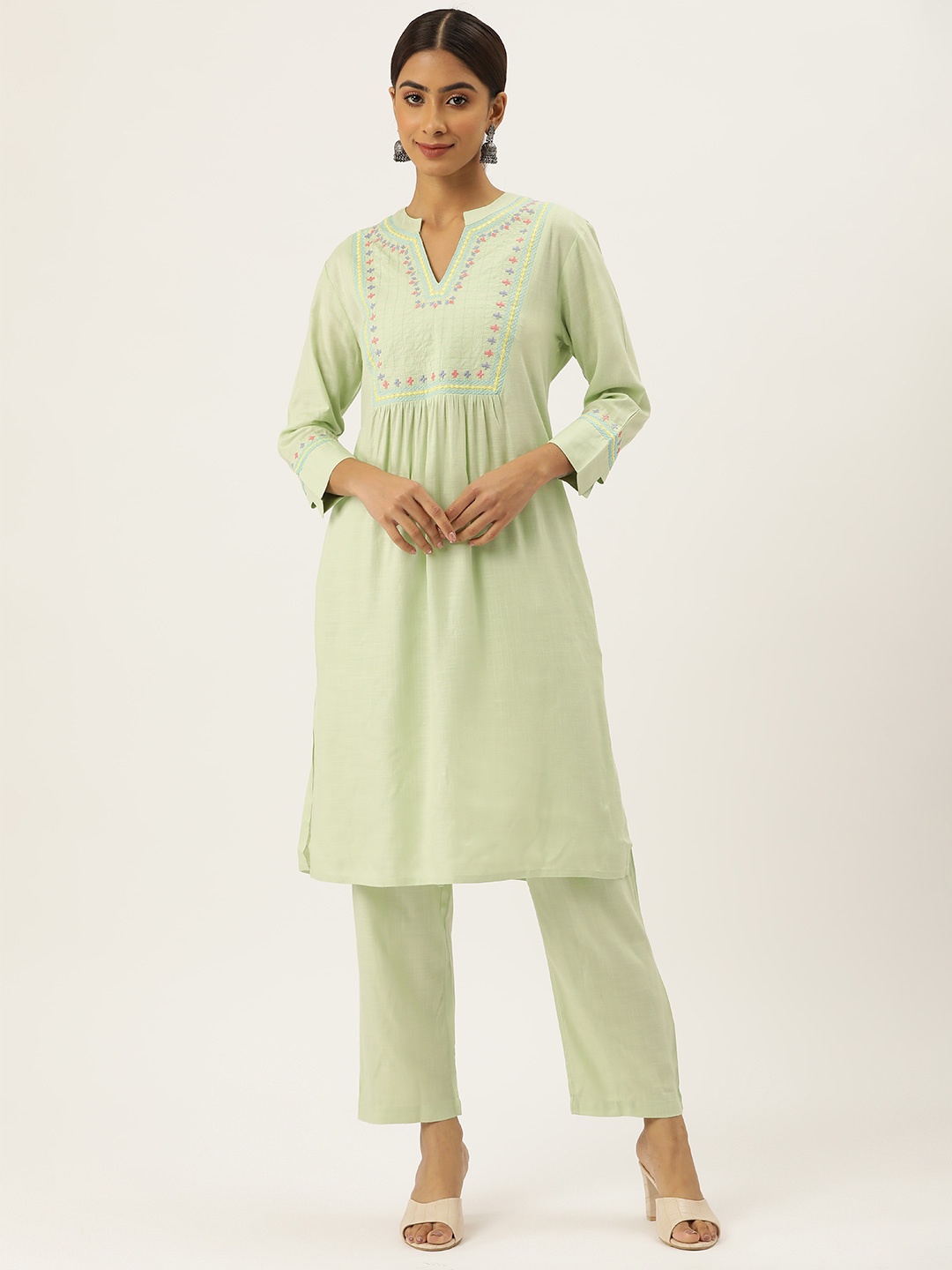 

MISRI Embroidered Regular Kantha Work Kurta with Palazzos, Green