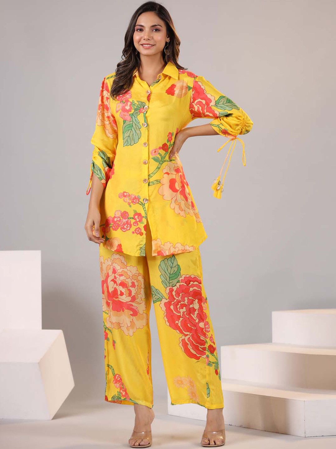 

Meena Bazaar Floral Printed Regular Top with Trousers, Yellow