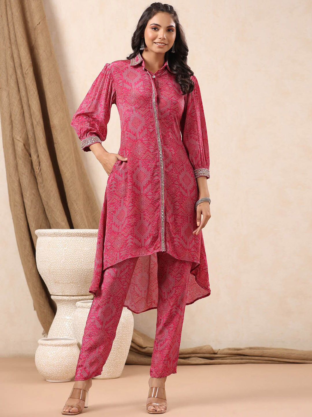 

Meena Bazaar Ethnic Motifs Printed Regular Gotta Patti Kurta with Trousers, Pink