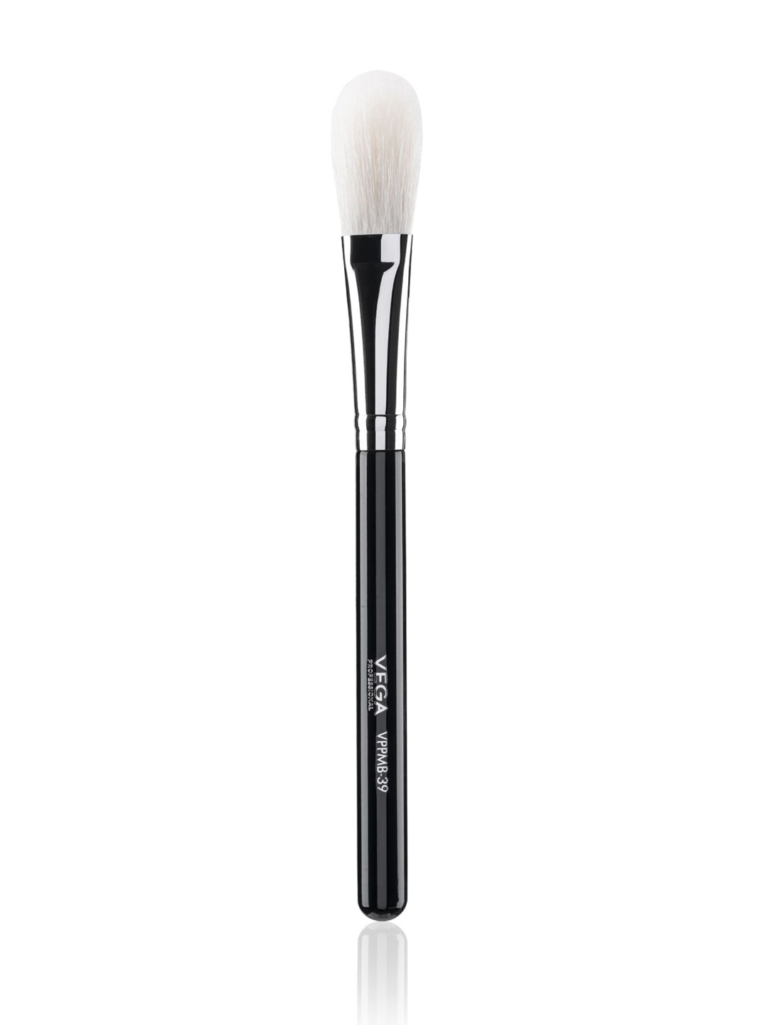 

VEGA PROFESSIONAL VPPMB-39 Soft Bristles Blush Brush - Black