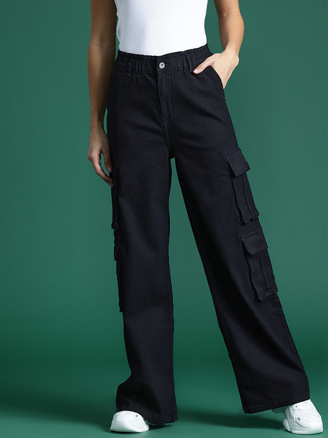 

DressBerry Women Straight Fit Stretchable Cargo Jeans, Black