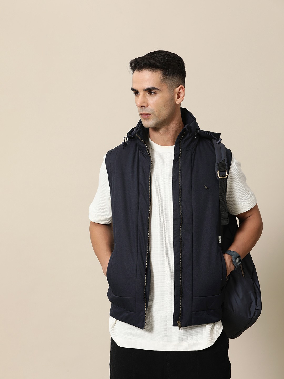 

Mr Bowerbird Sleeveless Puffer Jacket, Navy blue