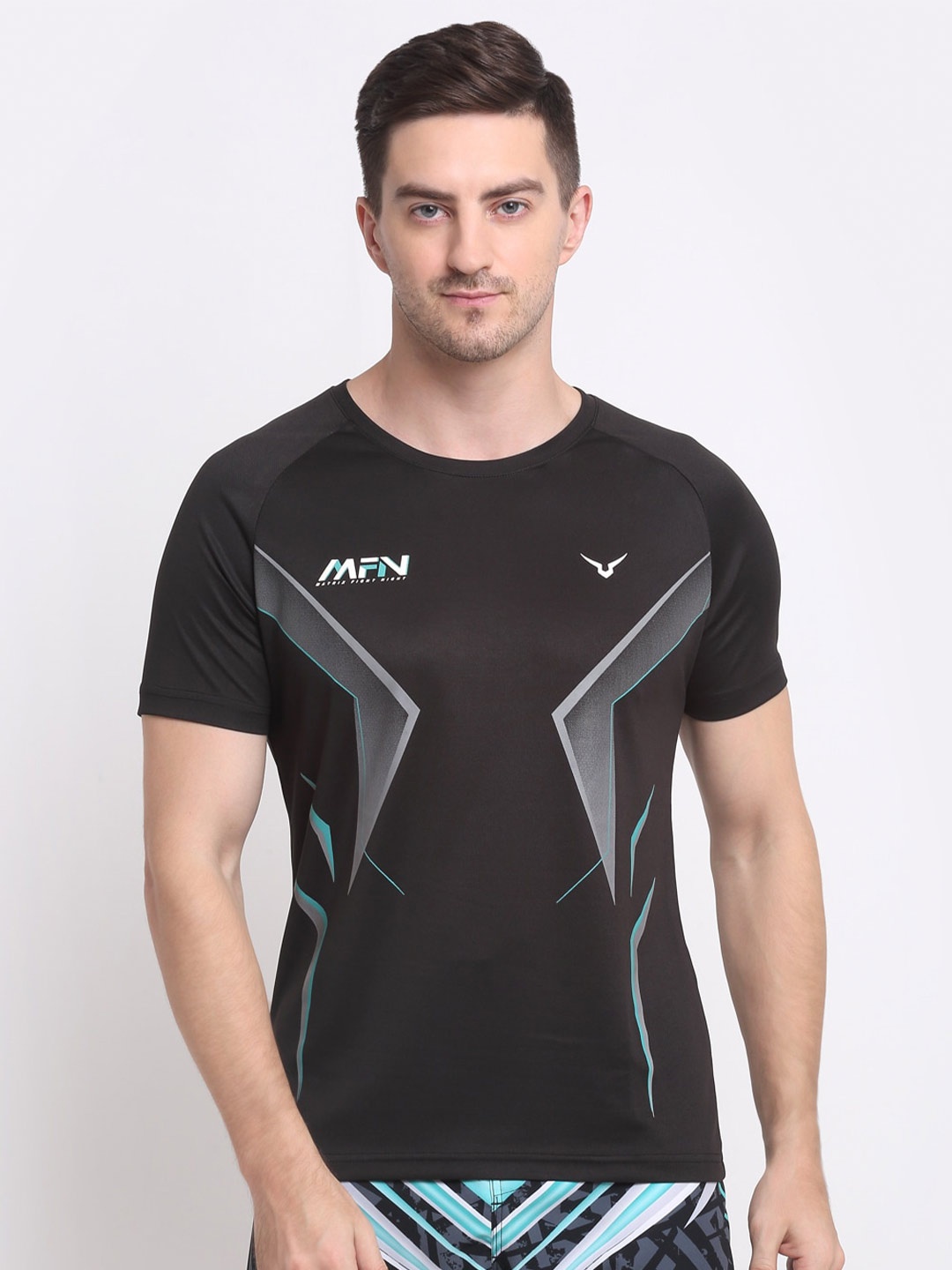 

Invincible Mfn Replica T-Shirt, Black