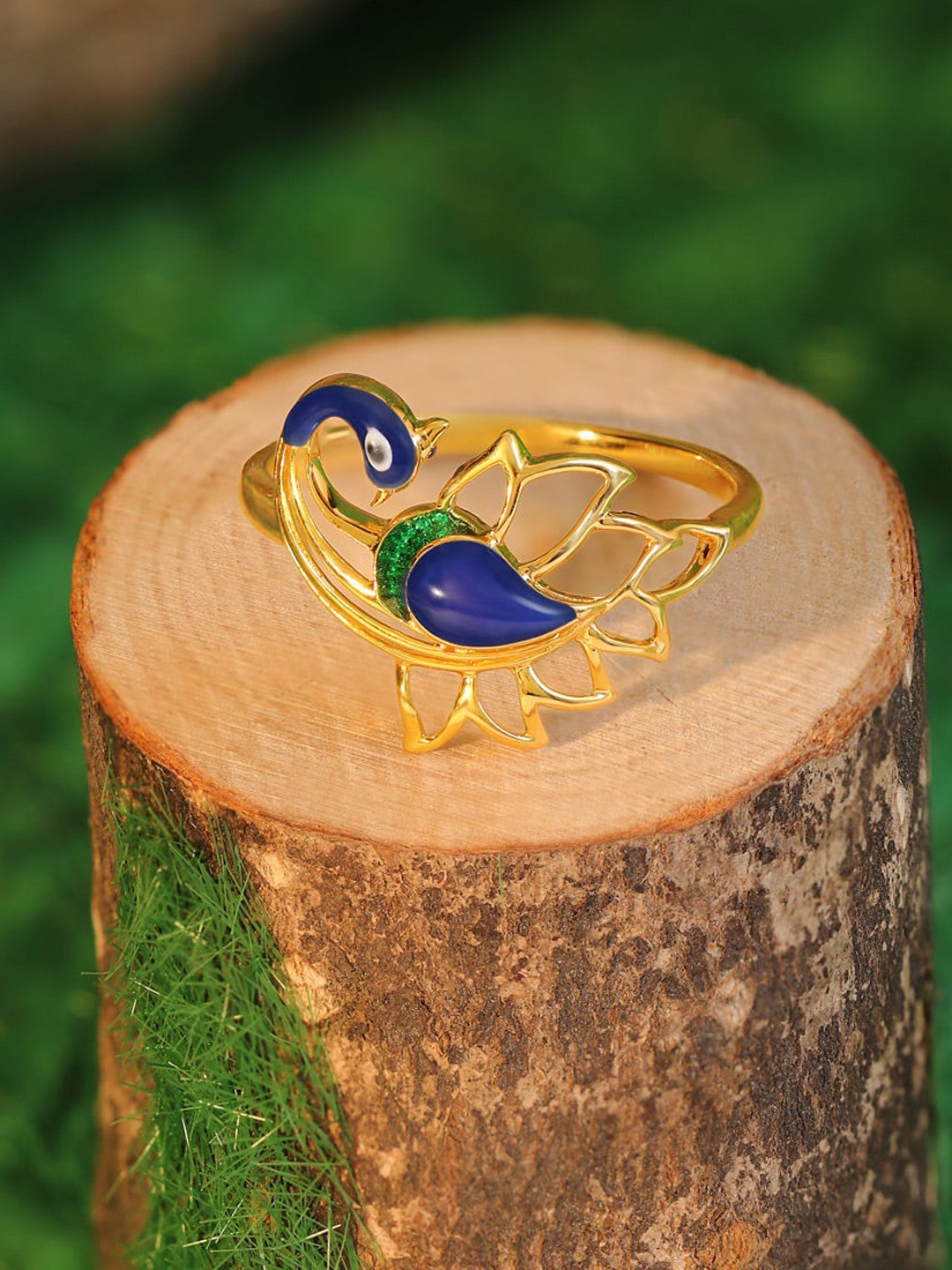 

CANDERE A KALYAN JEWELLERS COMPANY Peacock 18KT BIS Hallmark Gold Ring-2.47gm