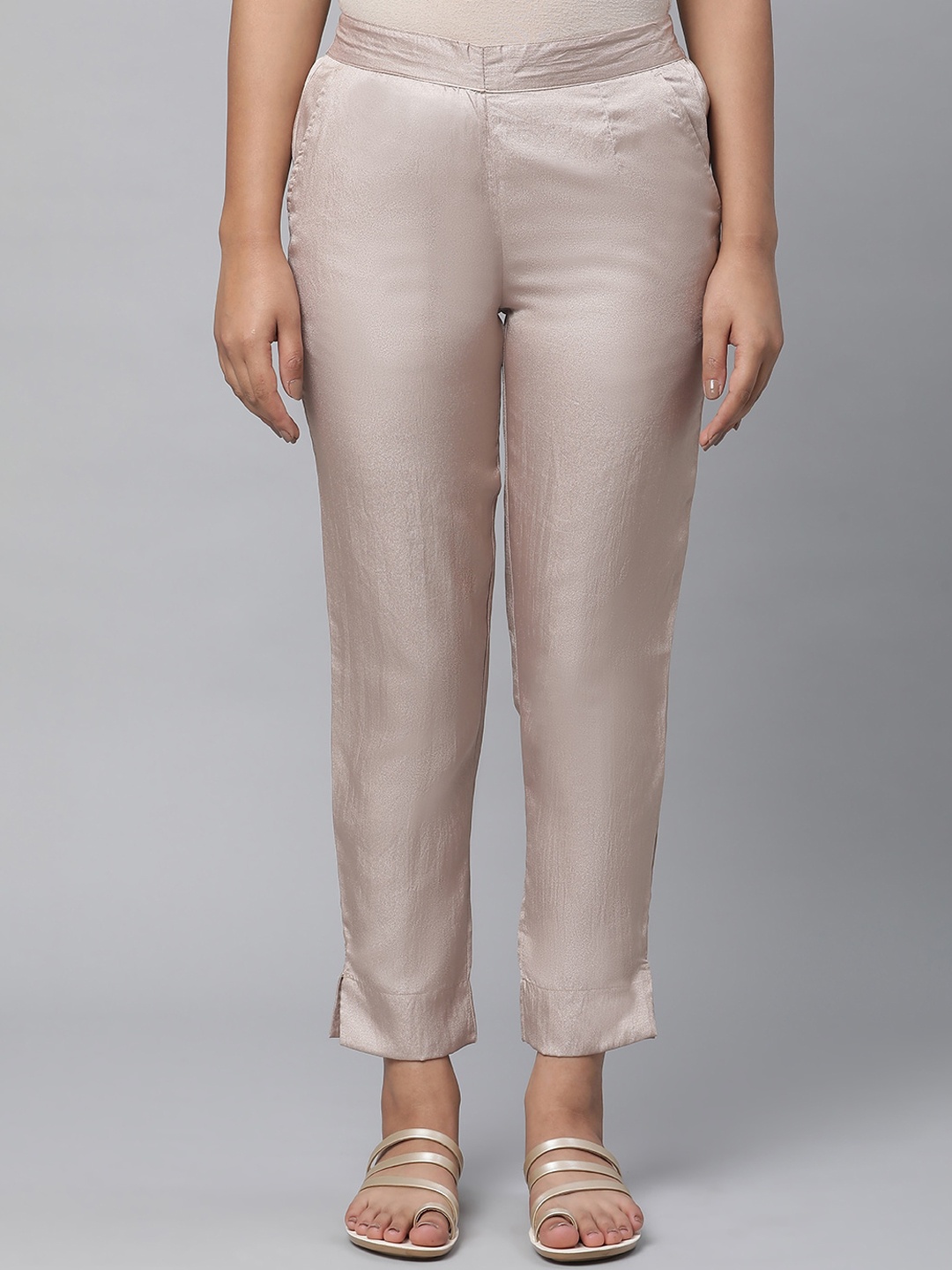 

elleven Women Mid-Rise Trousers, Rose gold