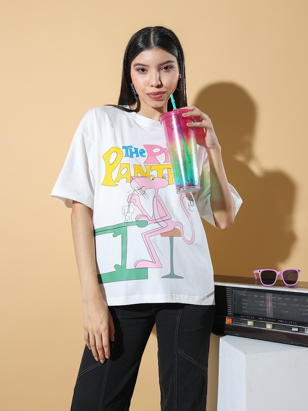 

Stylecast X Hersheinbox Women Printed Drop-Shoulder Sleeves T-shirt, White