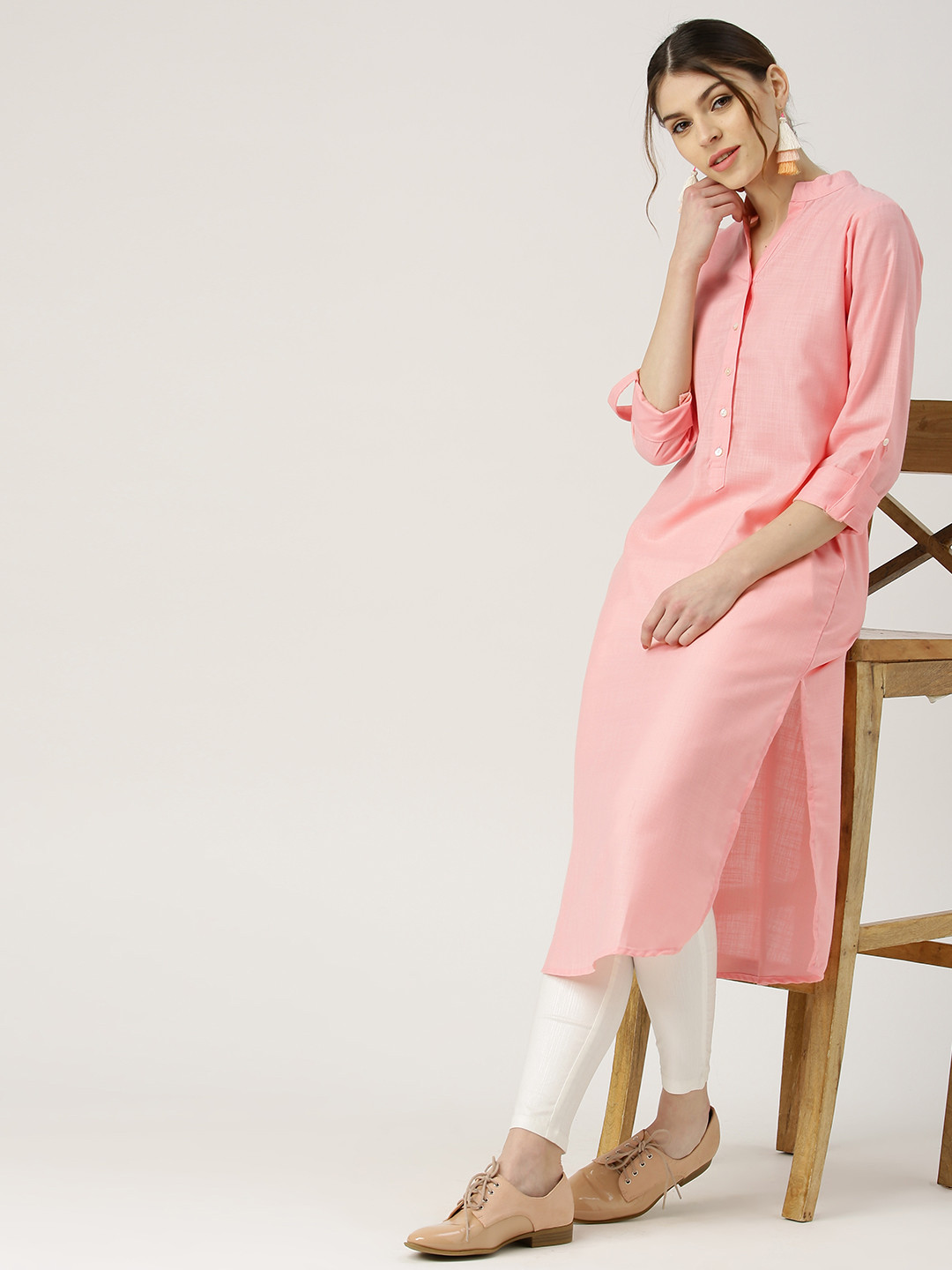 

Libas Women Pink Solid Straight Kurta