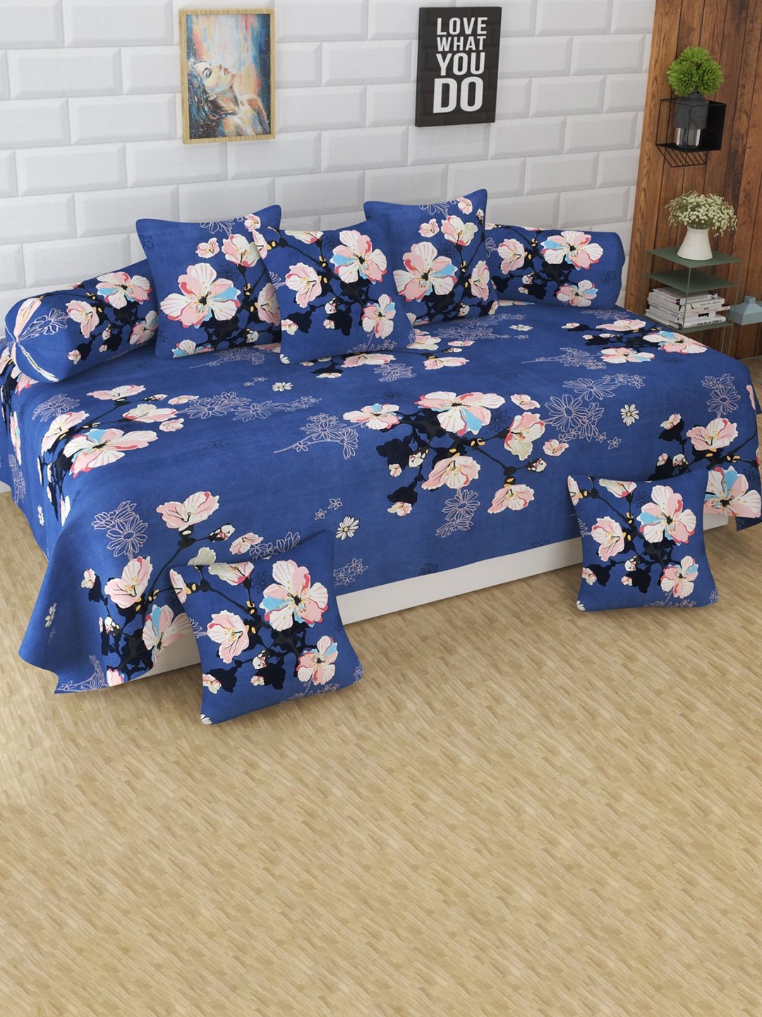 

Bajo's Blue & White 8 Pieces Printed Cotton Diwan Set