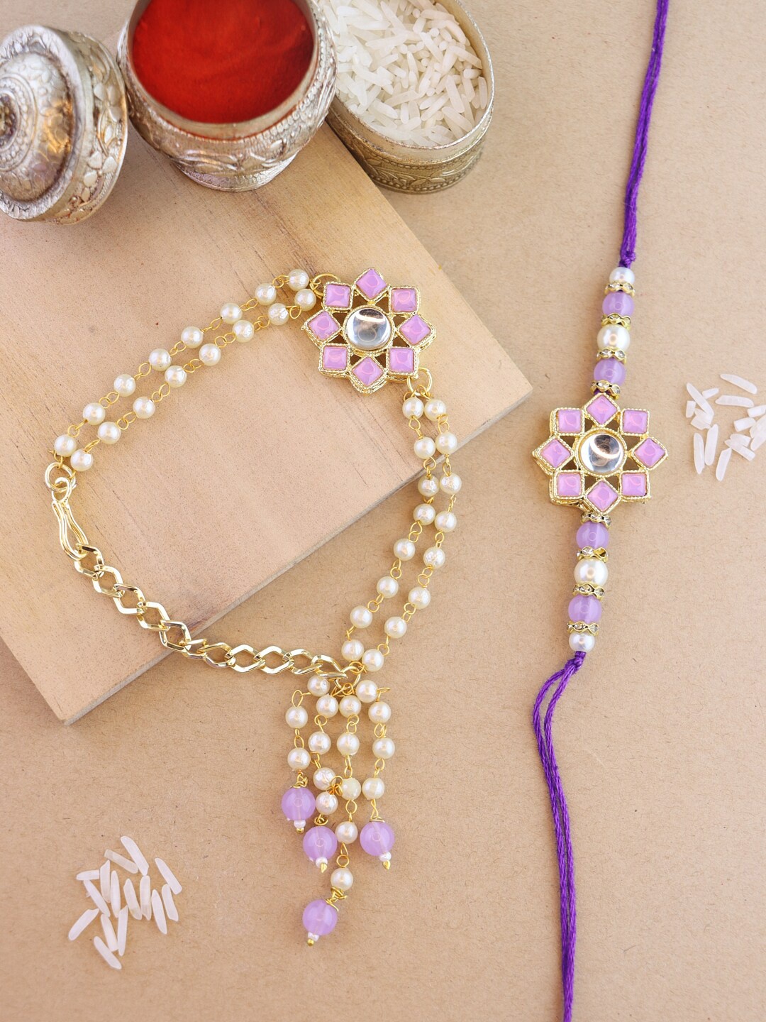 

I Jewels Bhaiya Bhabhi Rakhi Set with Roli Chawal & Card, Gold