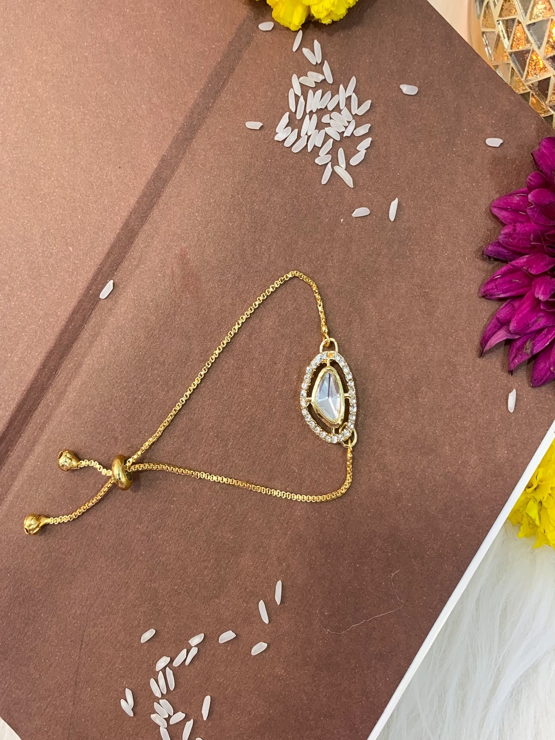 

I Jewels Stone-Studded Rakhi, Gold