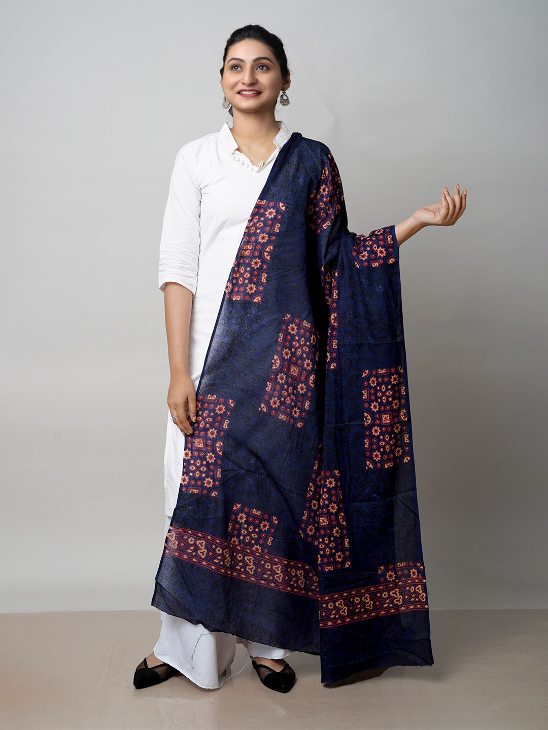 

Unnati Silks Ethnic Motifs Printed Pure Cotton Dupatta, Blue