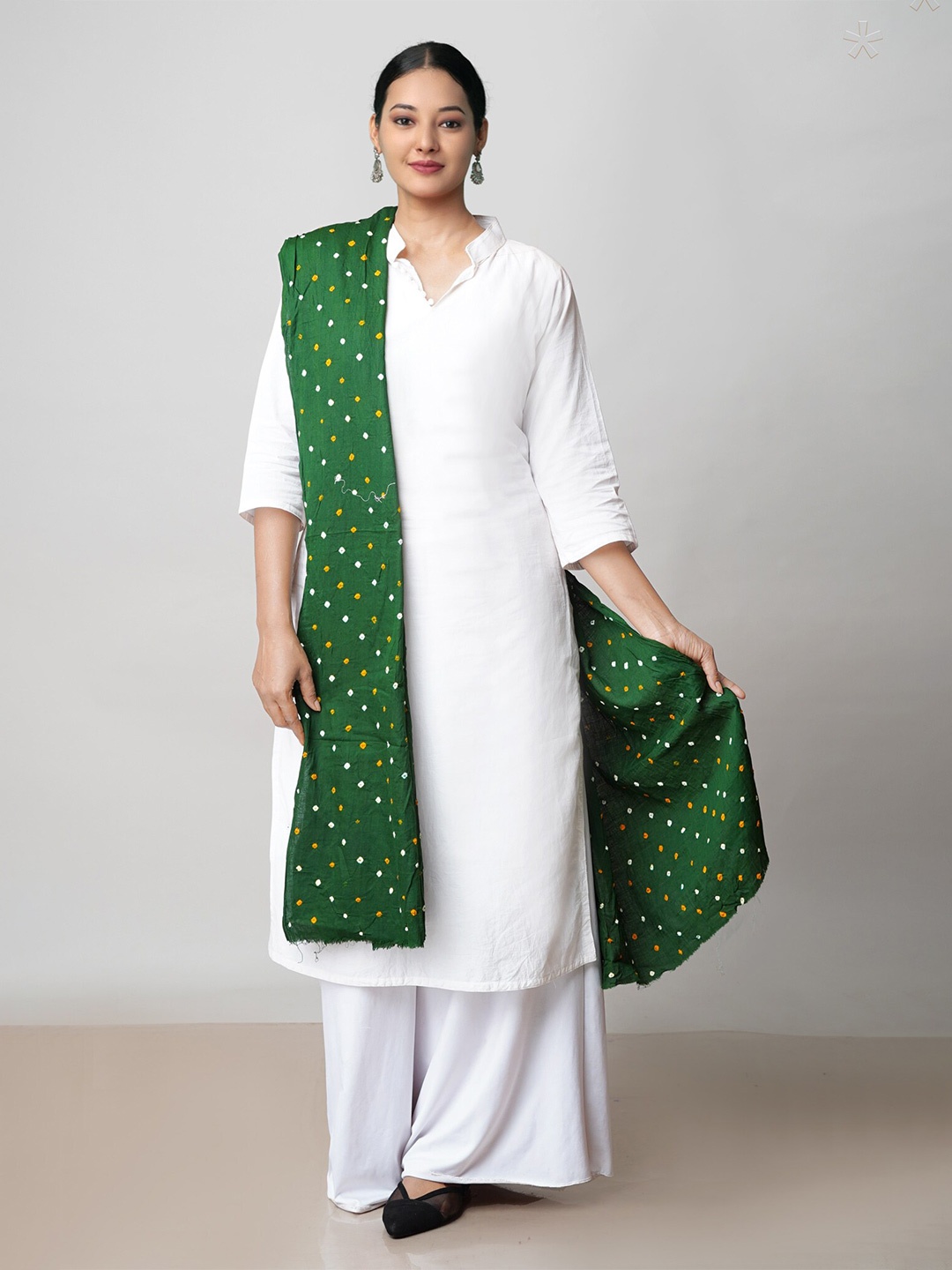

Unnati Silks Bandhani Printed Pure Cotton Dupatta, Green