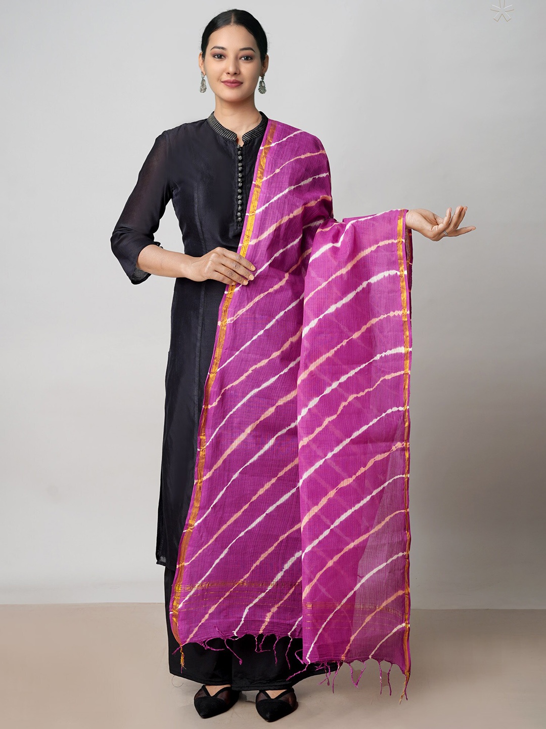 

Unnati Silks Pure Cotton Leheriya Dupatta With Zari, Purple