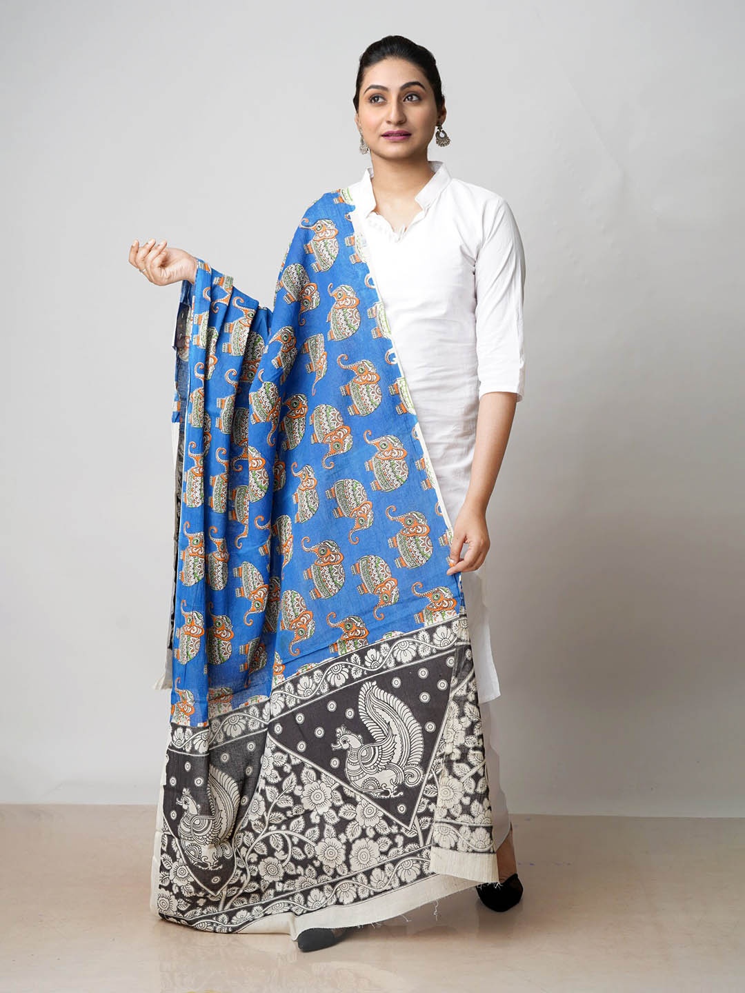 

Unnati Silks Ethnic Motifs Printed Pure Cotton Kalamkari Dupatta, Blue