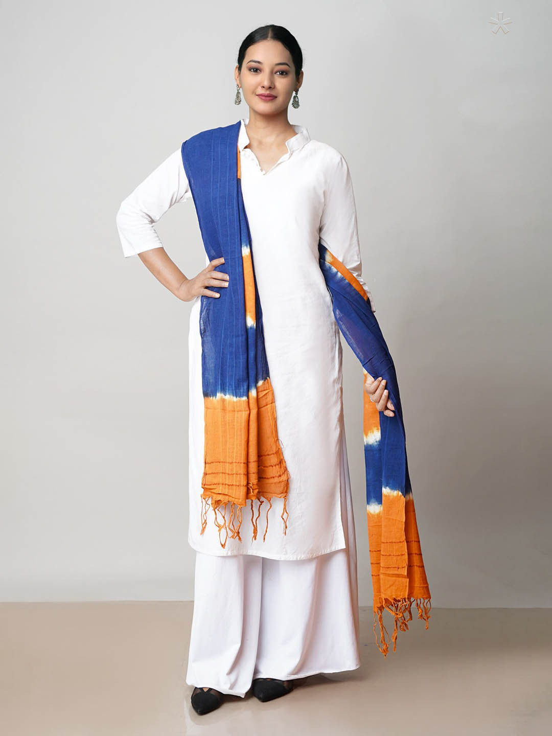 

Unnati Silks Tie & Dye Pure Cotton Dupatta, Blue