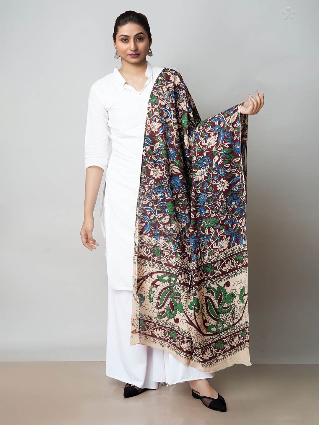 

Unnati Silks Ethnic Motifs Printed Pure Cotton Kalamkari Dupatta, Maroon