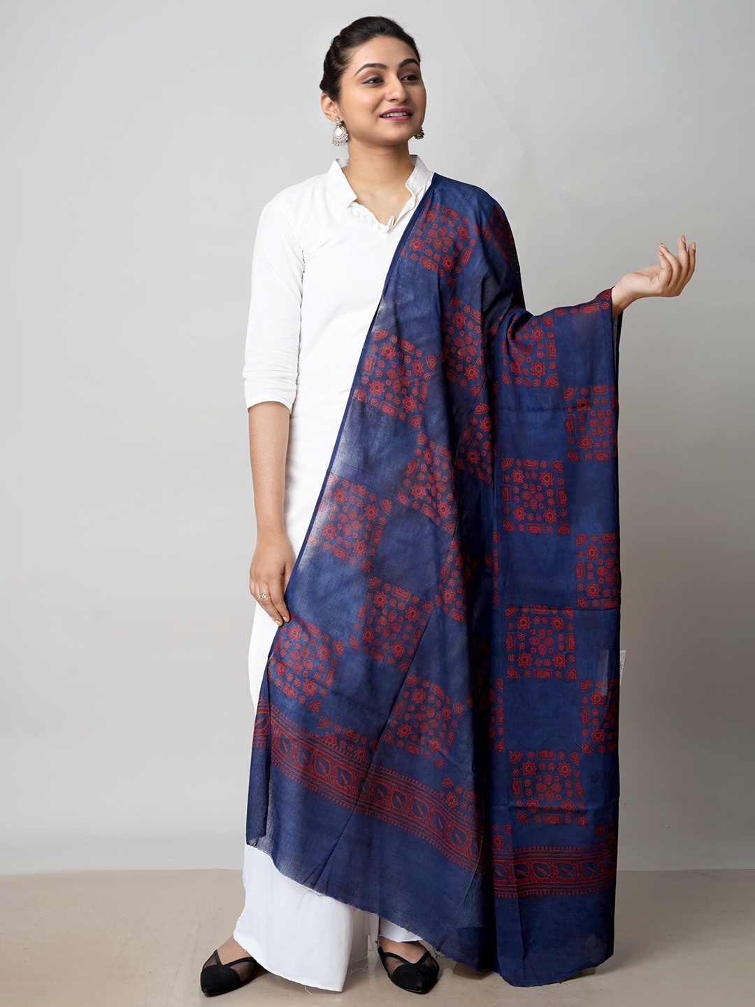 

Unnati Silks Ethnic Motifs Printed Pure Cotton Dupatta, Blue