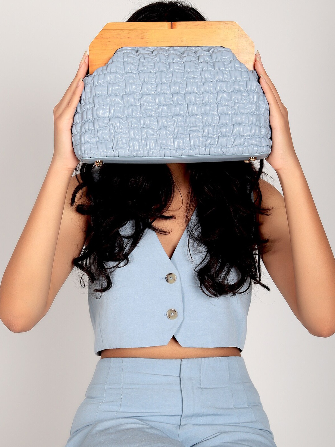 

ODETTE Textured Purse Clutch, Blue