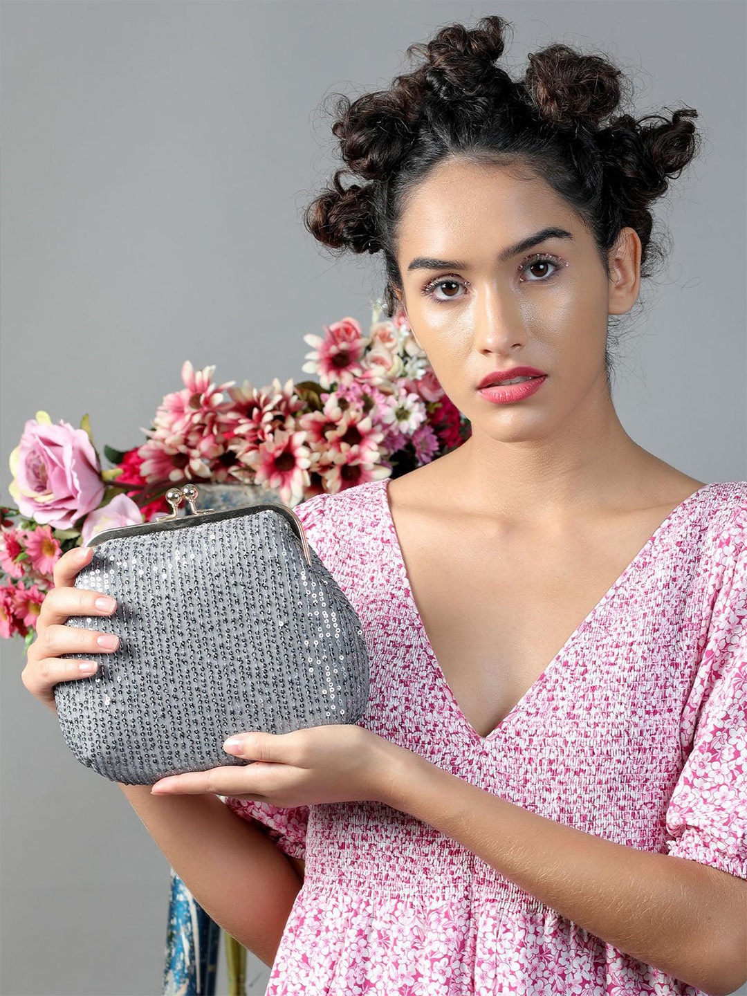 

ODETTE Embellished Purse Clutch, Silver