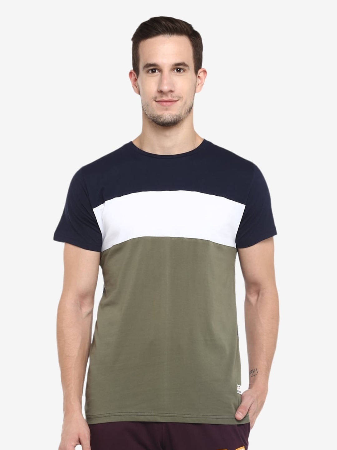 

Alan Jones Colourblocked Slim Fit T-shirt, Olive