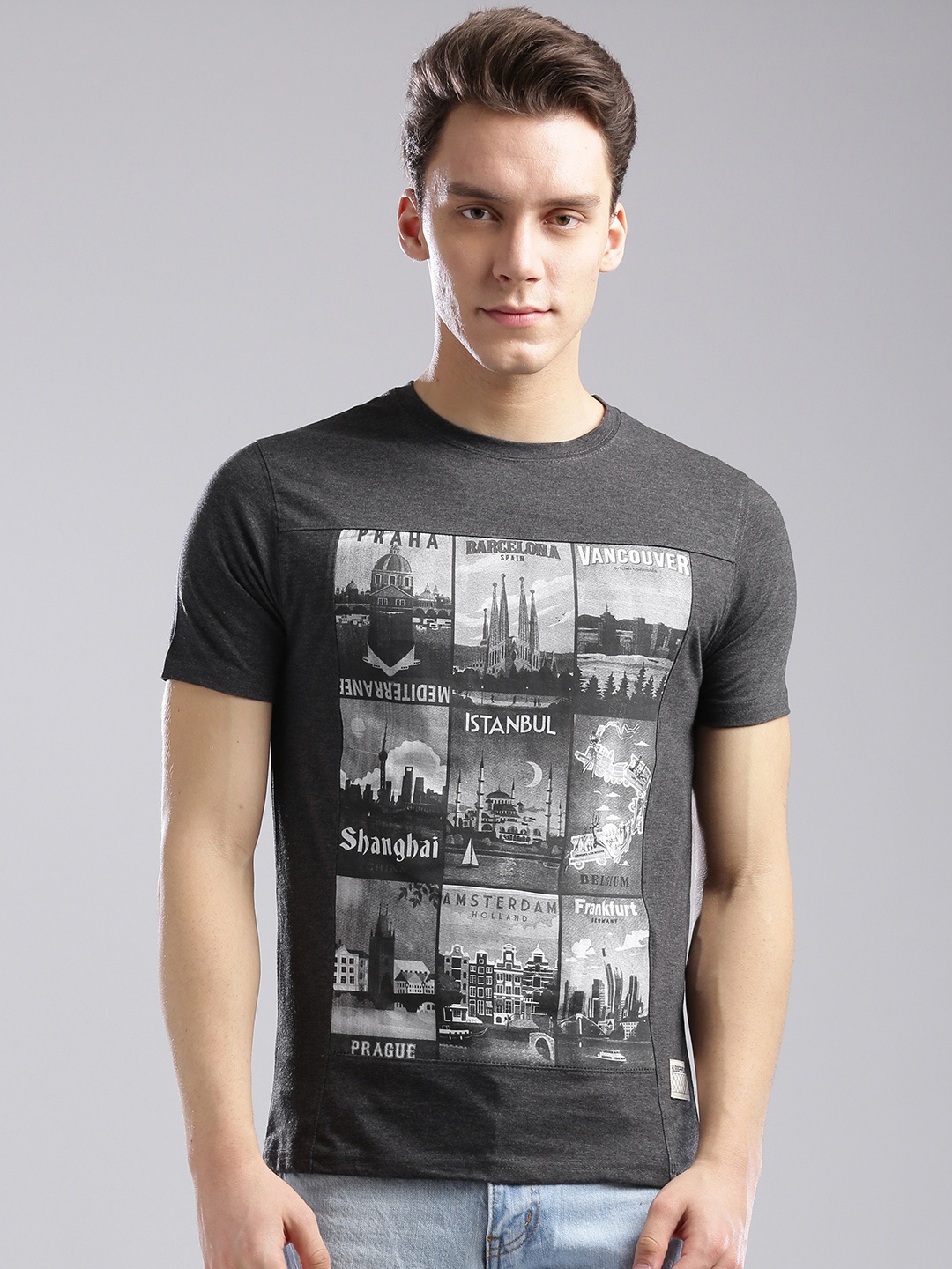 

Hubberholme Men Grey Melange Printed Round Neck T-shirt