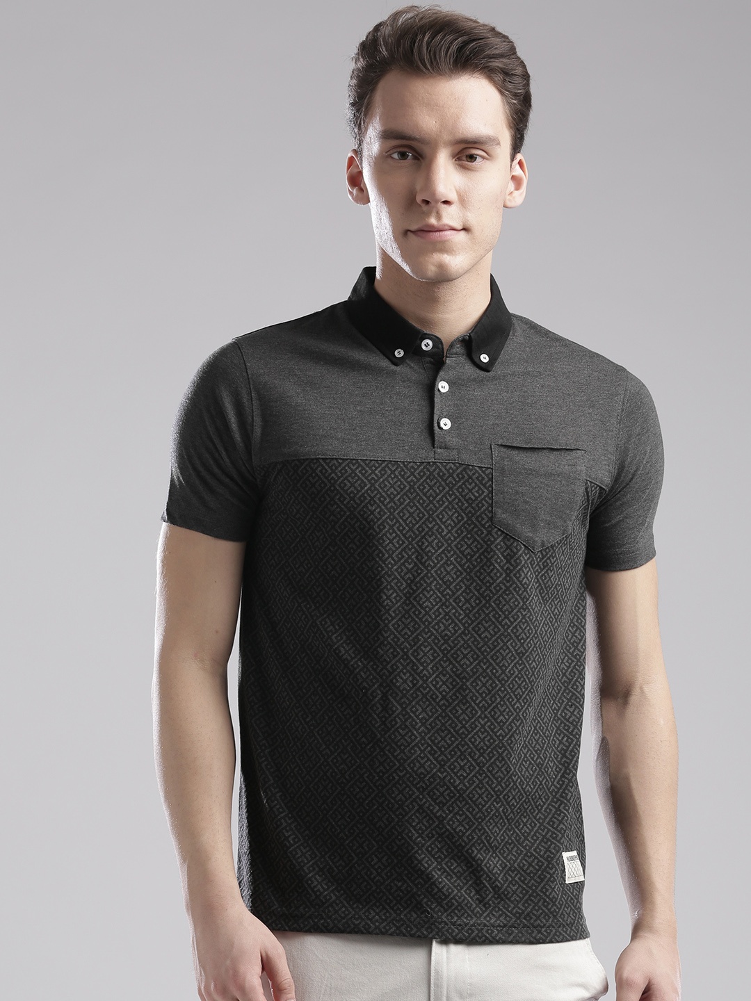 

Hubberholme Men Grey Melange & Black Printed Button-Down Collar T-shirt