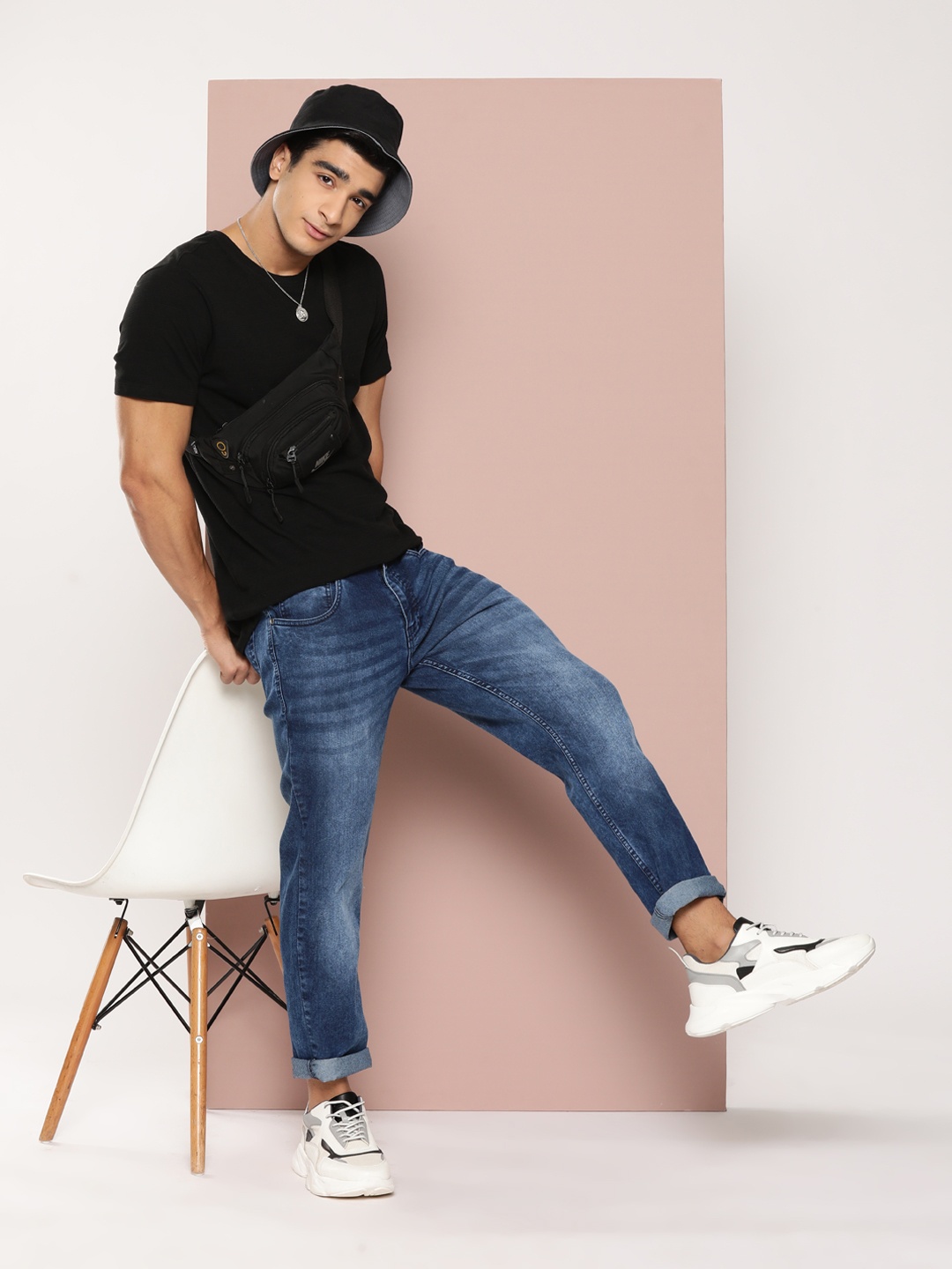 

Harvard Men Slim Fit Light Fade Stretchable Jeans, Blue