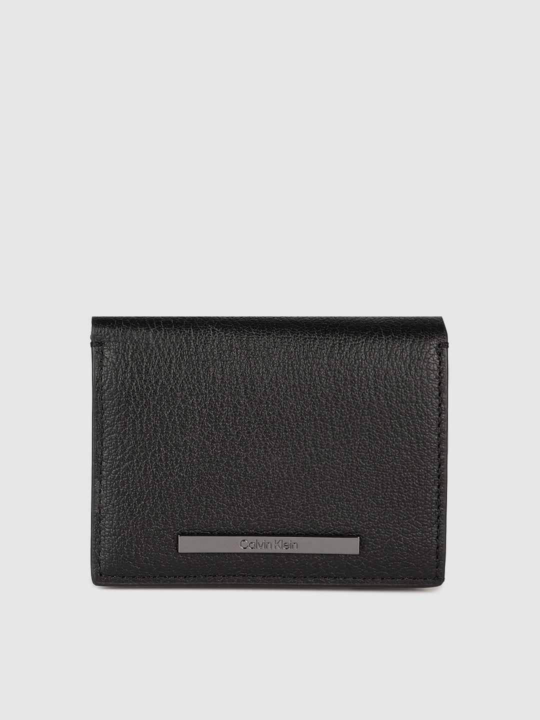 

Calvin Klein Men Black Leather Three Fold Wallet