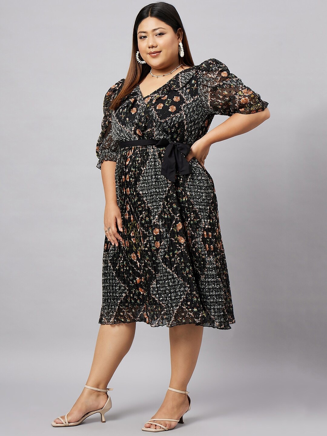 

Antheaa Curve Plus Size Floral Printed Puff Sleeves Gathered Chiffon Empire Midi Dress, Black