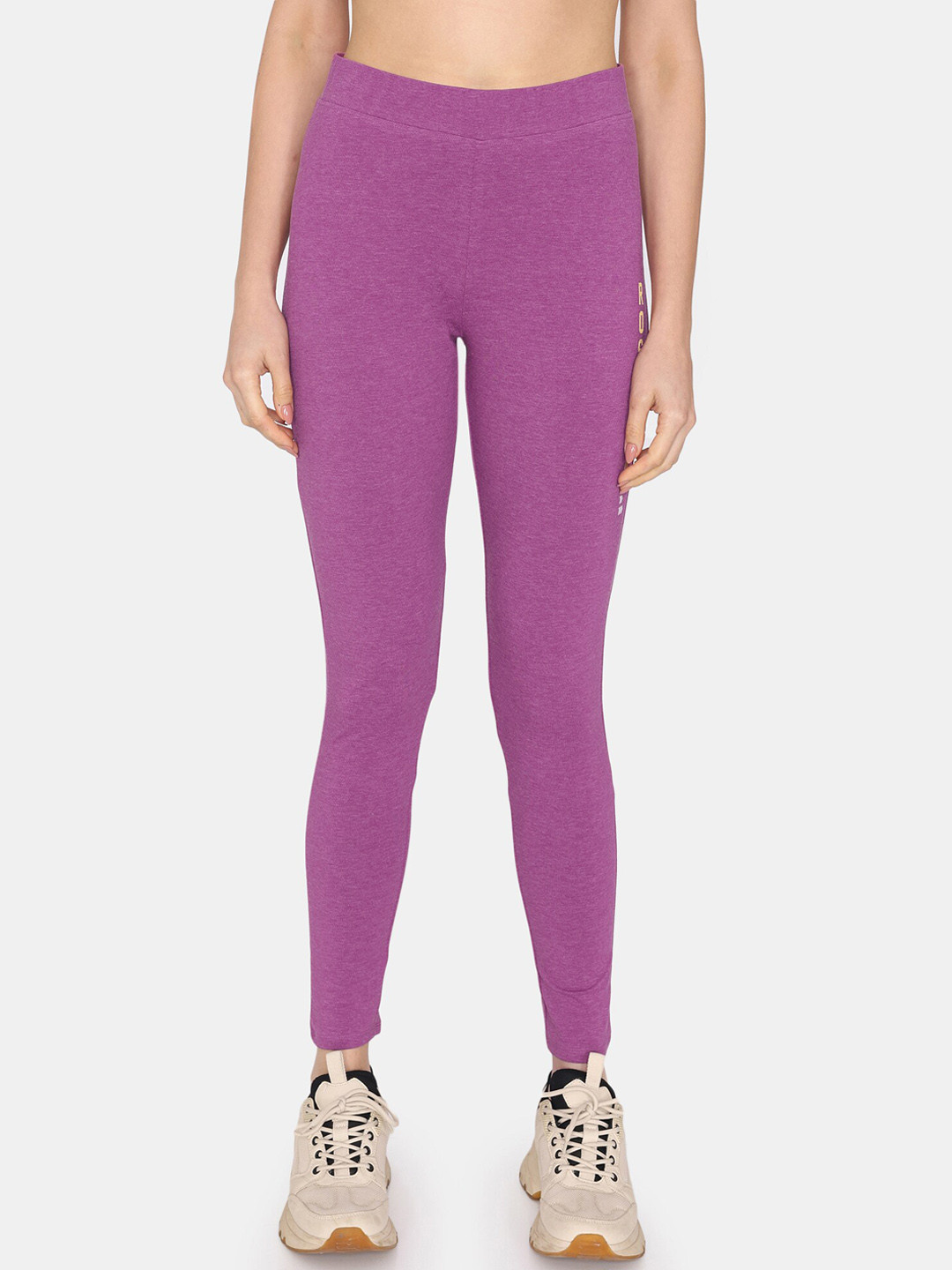

Rosaline by Zivame Women Slim-Fit Ankle-Length Gym Tights, Purple