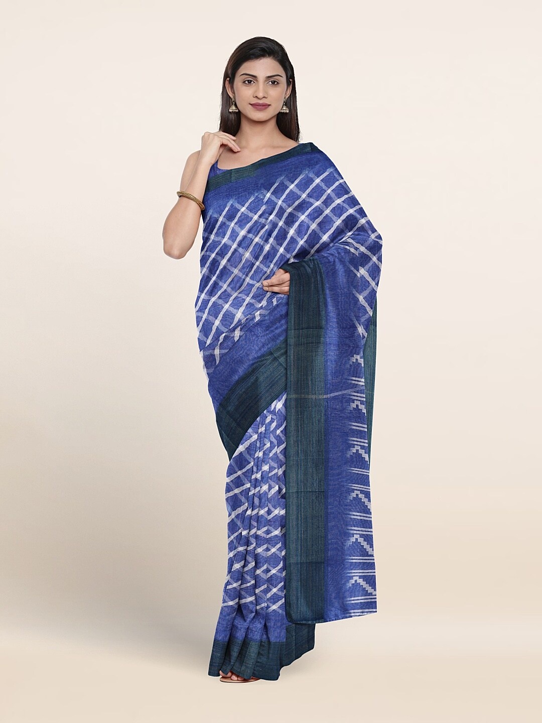 

Pothys Checked Zari Saree, Blue