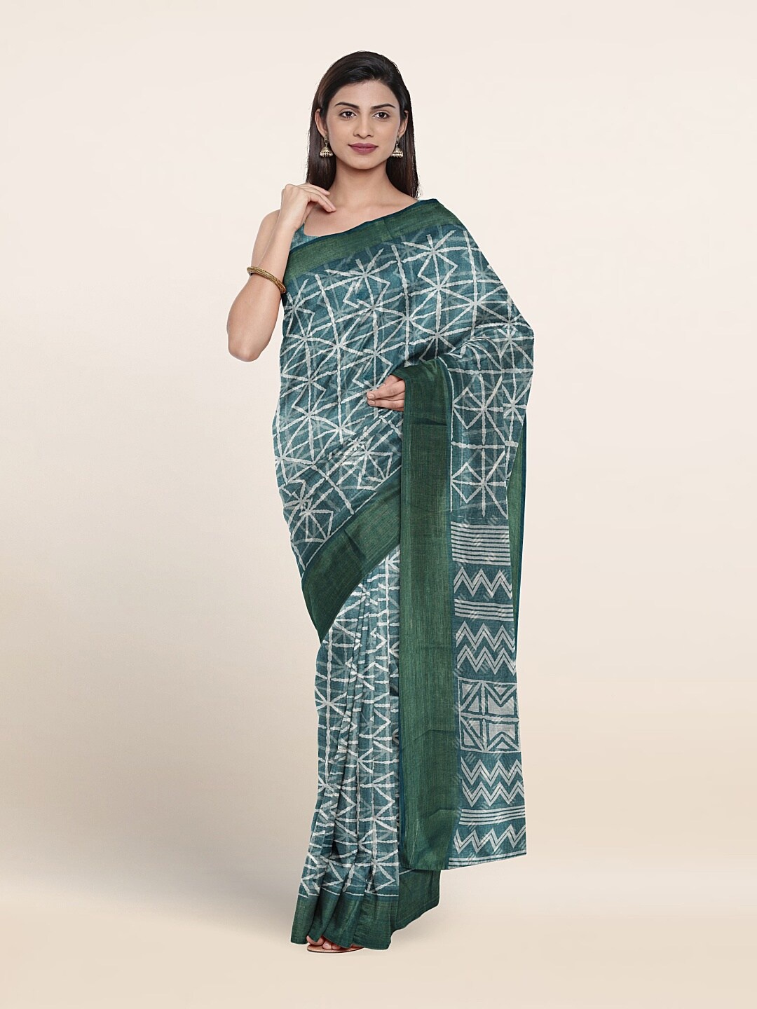 

Pothys Geometric Printed Saree, Green