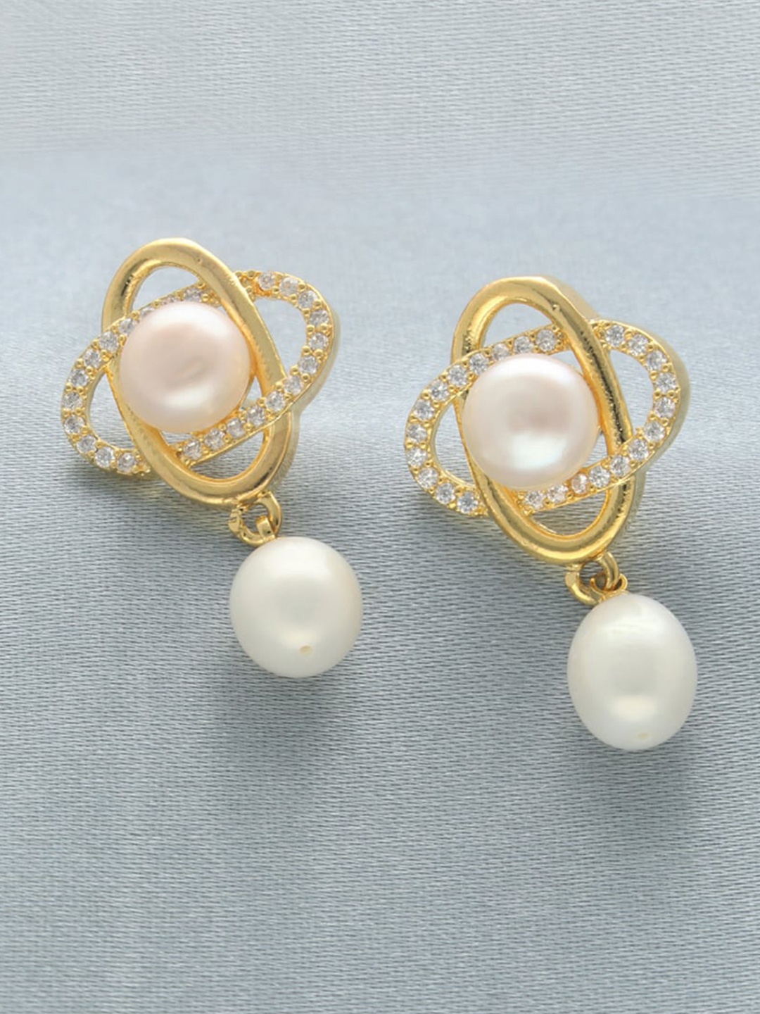 

Sri Jagdamba Pearls Dealer Gold-Plated Contemporary Drop Earrings