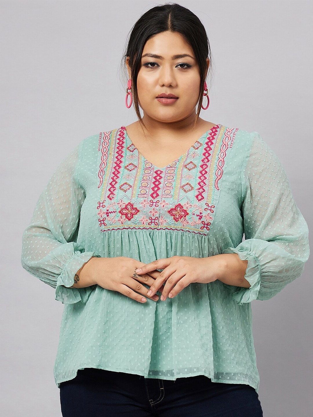 

Antheaa Curve Plus Size Embroidered V-Neck A-Line Top, Green